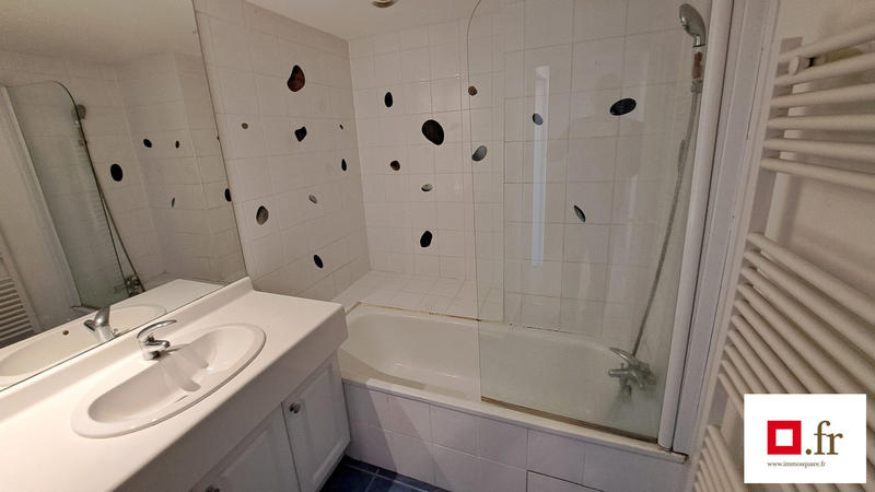 Appartement - 79 m² - 4 pièces