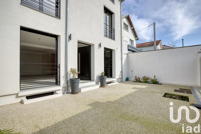 Maison - 134 m² - 5 pièces