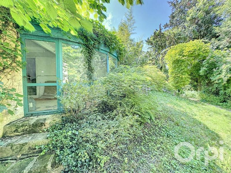 Maison - 180 m² - 6 pièces