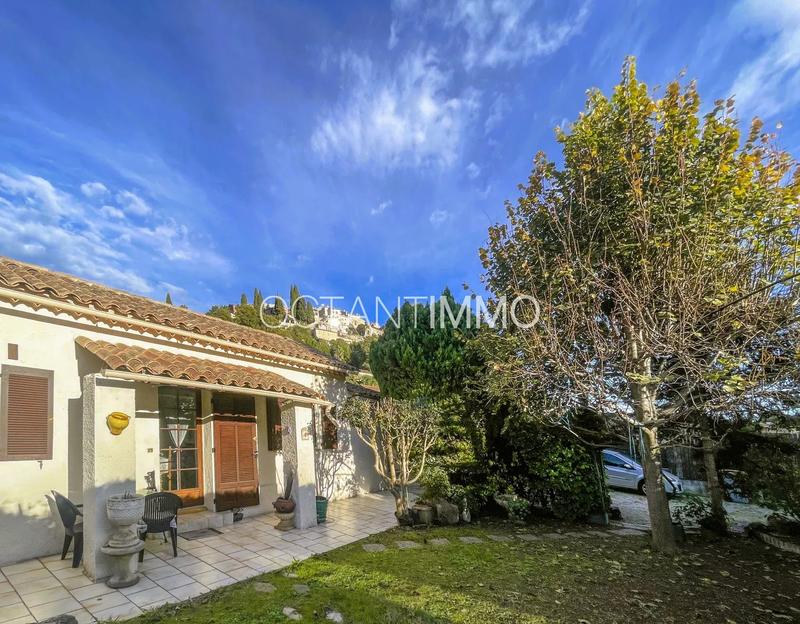 Maison - 106 m² - 5 pièces