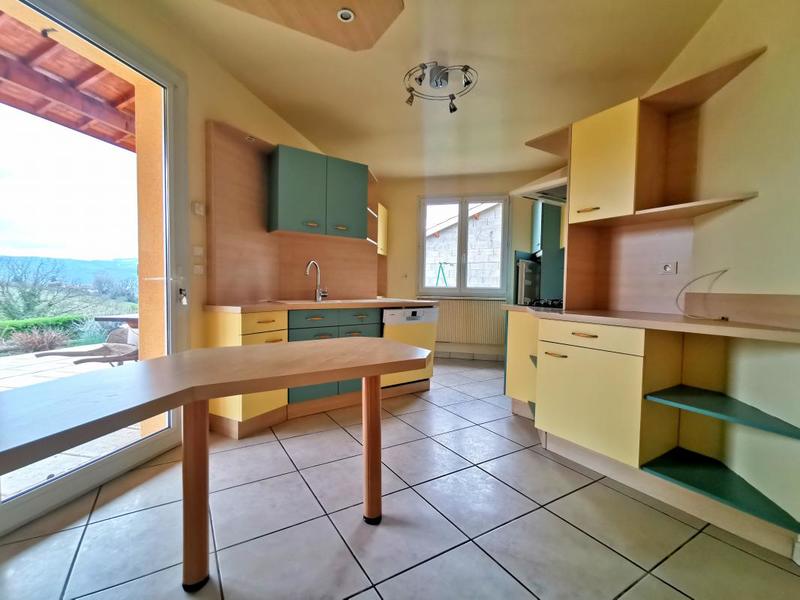 Maison - 110 m² - 4 pièces