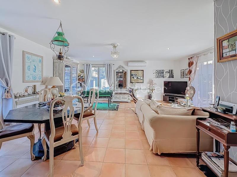 Villa - 109 m² - 4 pièces