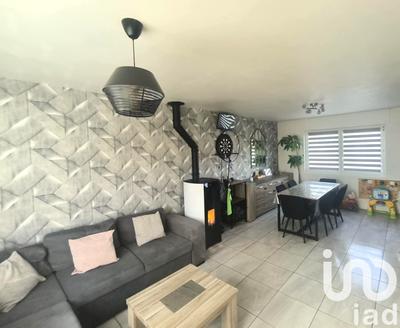 Maison - 82 m² - 4 pièces