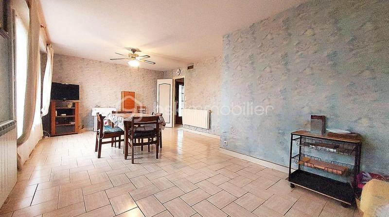 Maison - 80 m² - 4 pièces