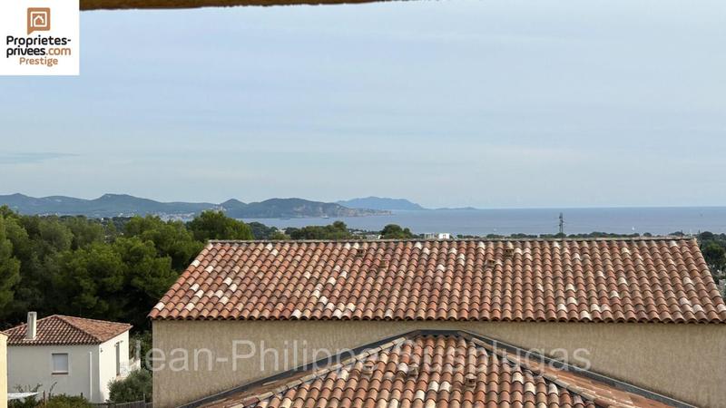 Appartement - 101 m² - 4 pièces