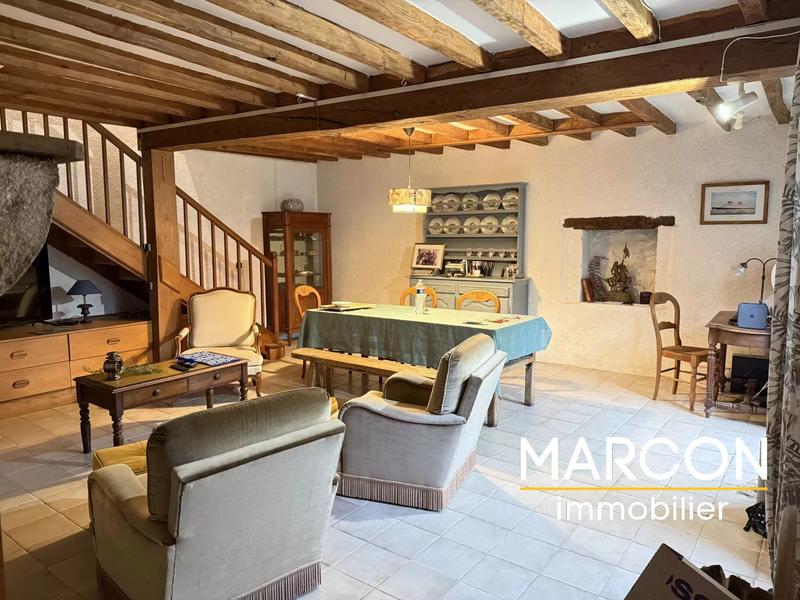 Maison de village - 130 m² - 12 pièces