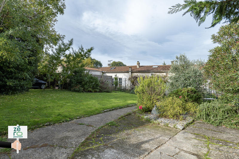 Maison - 167 m² - 6 pièces