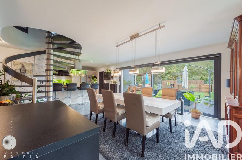 Maison de maîtres - 184 m² - 6 pièces