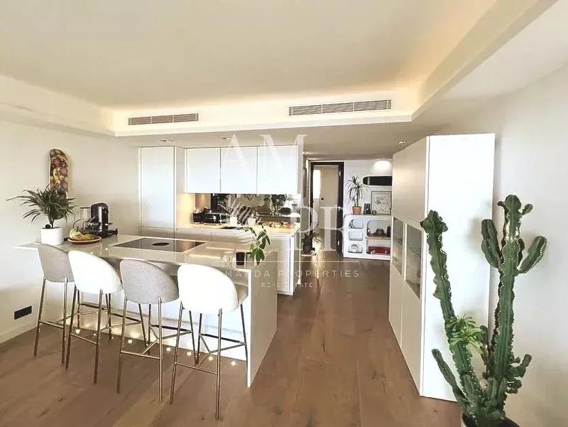 Appartement - 75 m² - 3 pièces