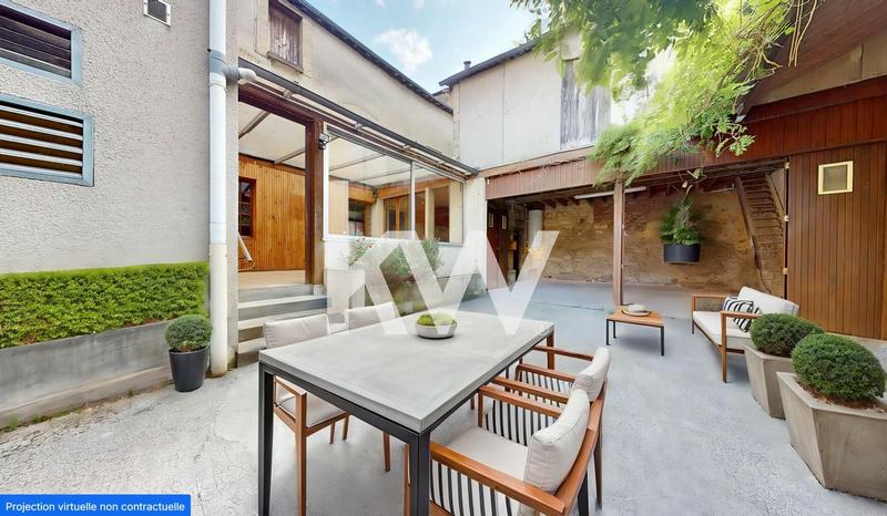 Maison - 192 m² - 6 pièces