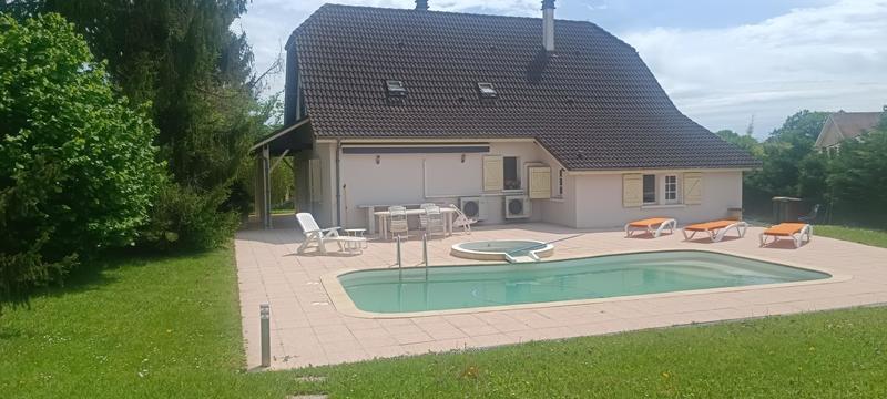 Maison - 135 m² - 5 pièces