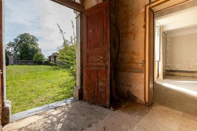 Maison - 264 m² - 7 pièces