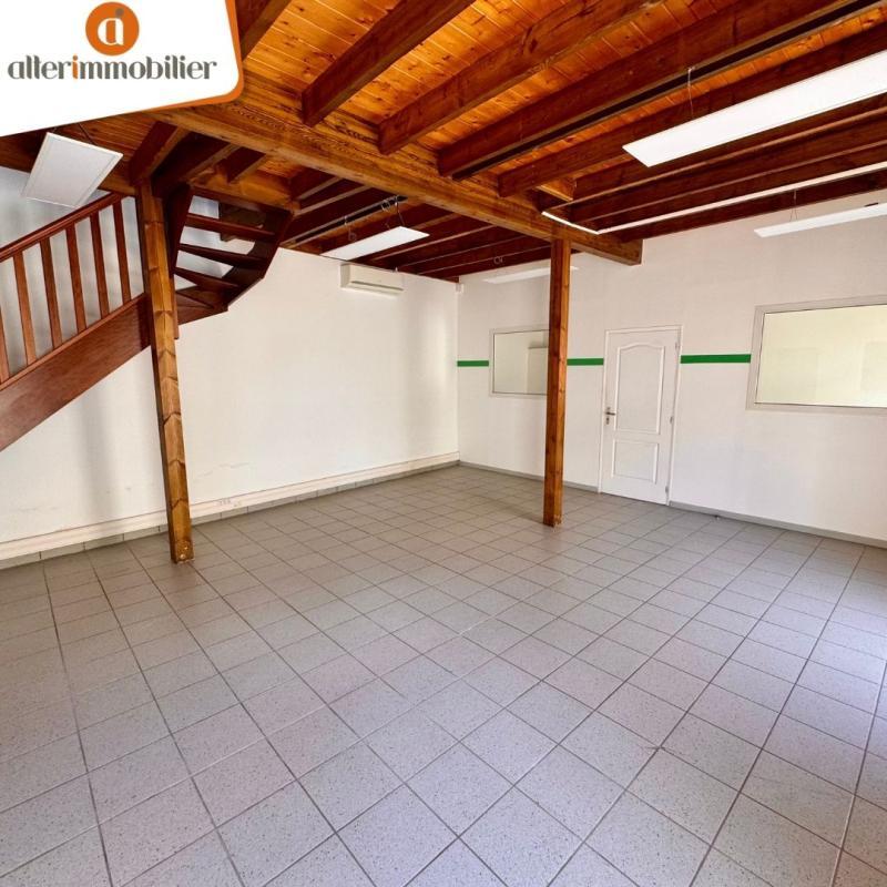 Bureau - 157 m² - 3 pièces