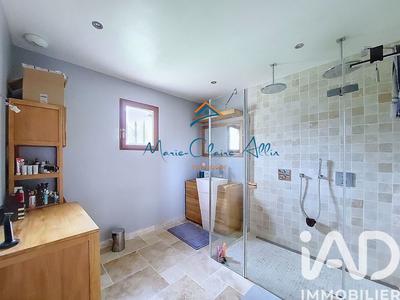 Maison - 190 m² - 6 pièces