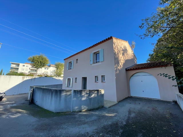 Maison - 132 m² - 6 pièces