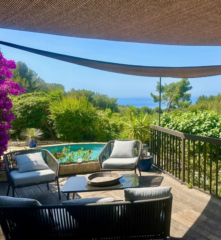 Villa - 180 m² - 6 pièces