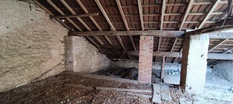 Maison - 200 m² - 4 pièces