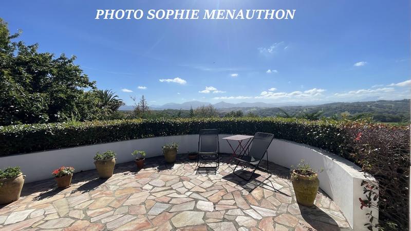 Maison - 192 m² - 6 pièces