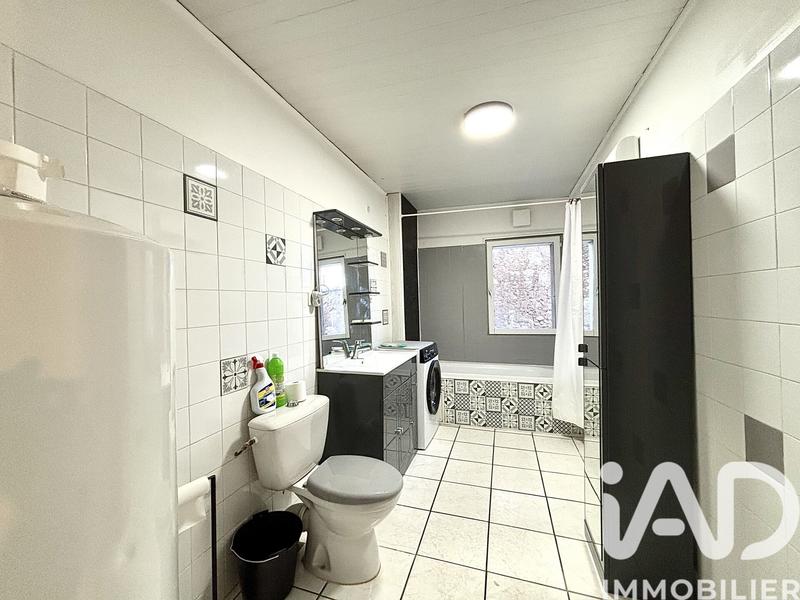 Maison - 83 m² - 4 pièces