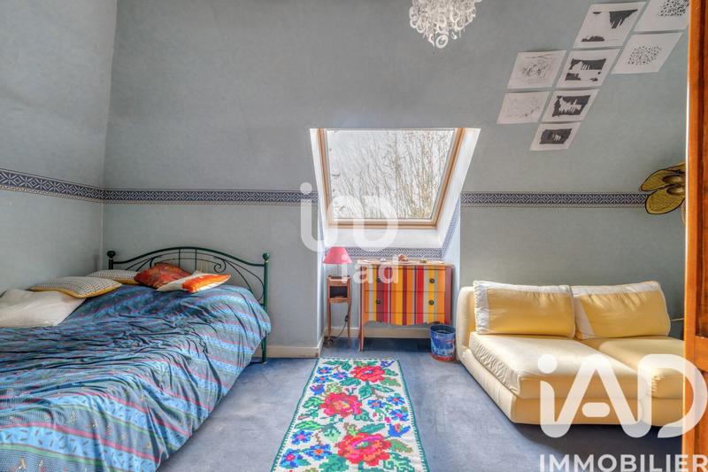 Maison - 176 m² - 8 pièces