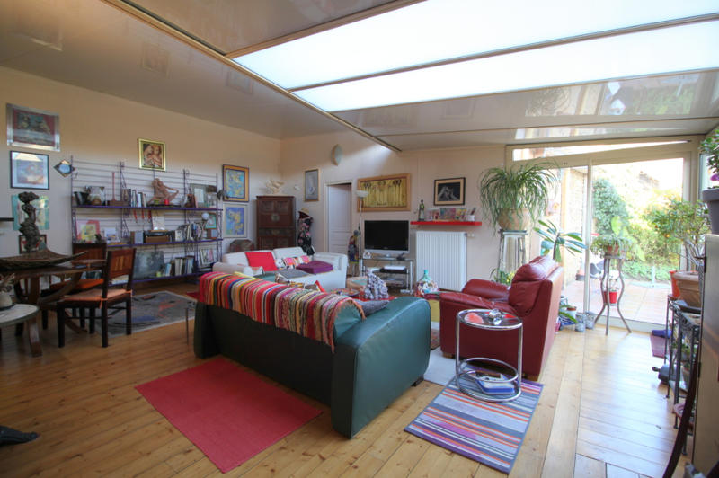 Maison - 226 m² - 7 pièces