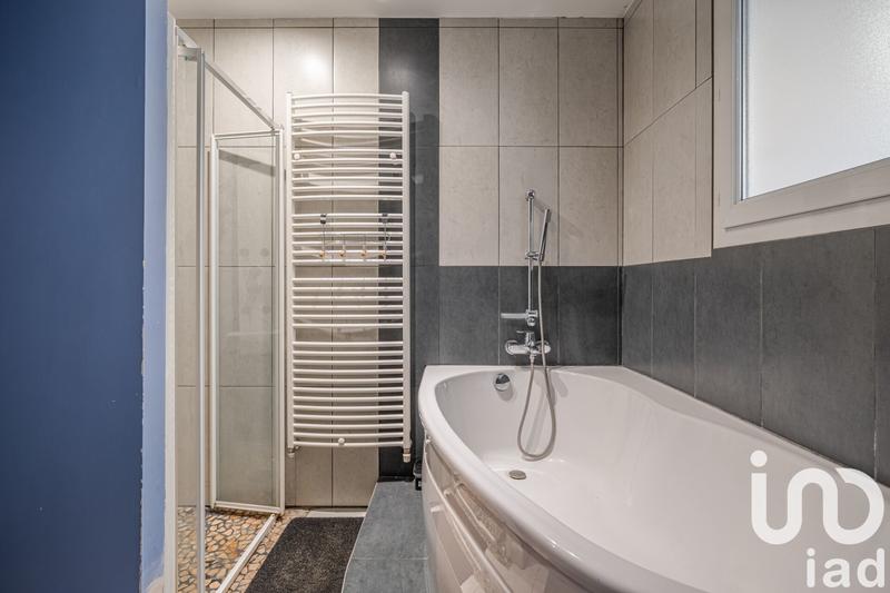 Maison de village - 174 m² - 10 pièces