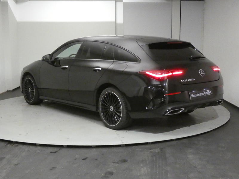 Mercedes Cla Shooting Brake 250 e Amg Line
