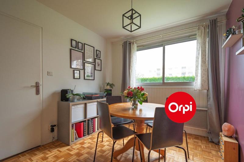 Appartement - 103 m² - 5 pièces