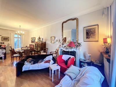 Maison de ville - 155 m² - 6 pièces