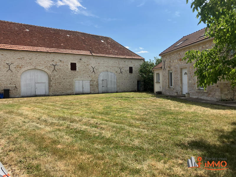 Maison - 92 m² - 4 pièces