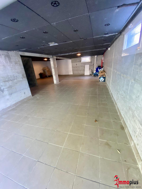 Maison - 150 m² - 8 pièces