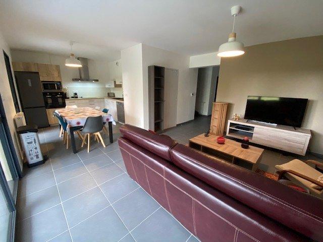 Appartement - 87 m² - 5 pièces
