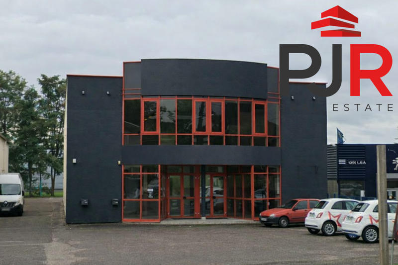 Local commercial - 590 m²