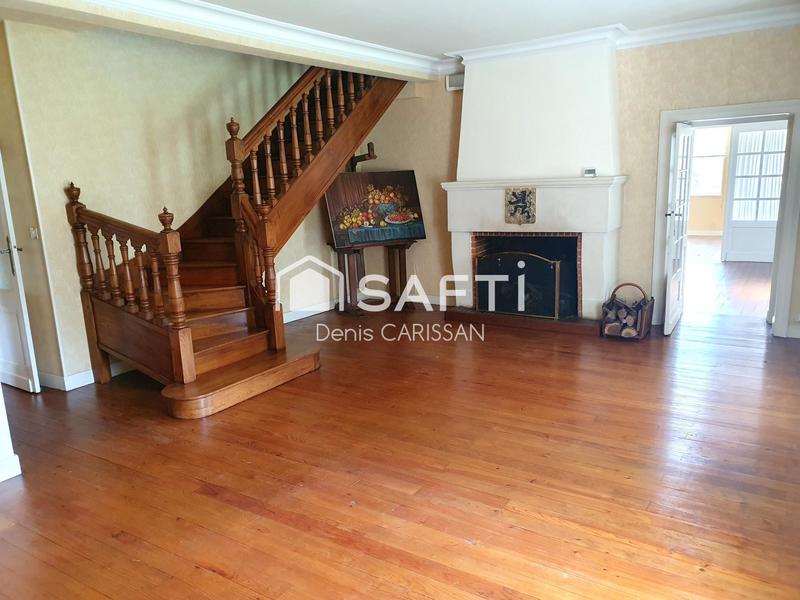 Maison de maîtres - 200 m² - 9 pièces