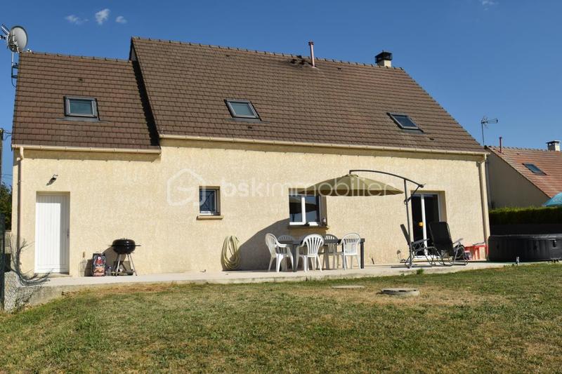 Pavillon - 158 m² - 7 pièces