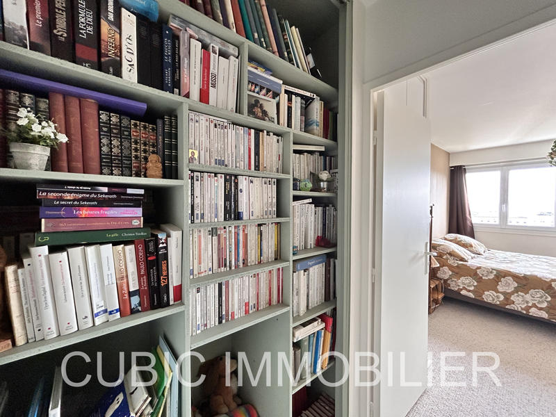 Appartement - 93 m² - 4 pièces