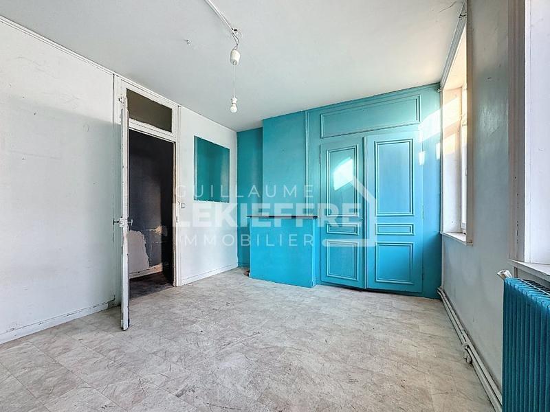 Immeuble - 138 m² - 6 pièces