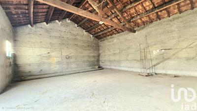 Appartement - 82 m² - 1 pièce