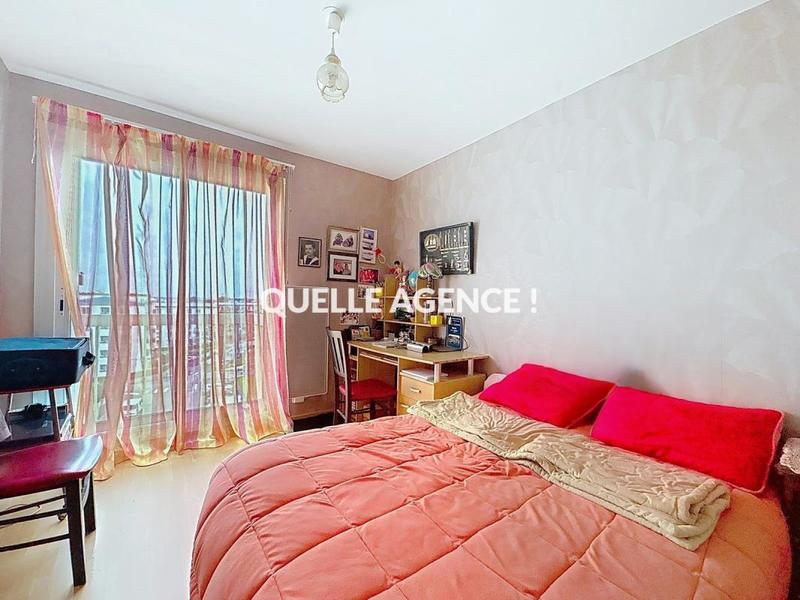 Appartement - 81 m² - 4 pièces