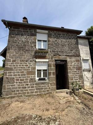 Maison - 60 m² - 4 pièces