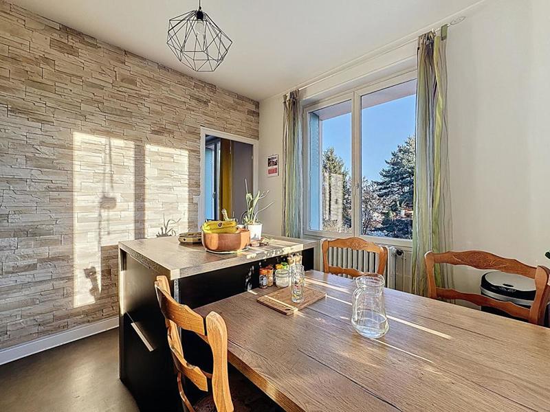 Maison - 170 m² - 8 pièces