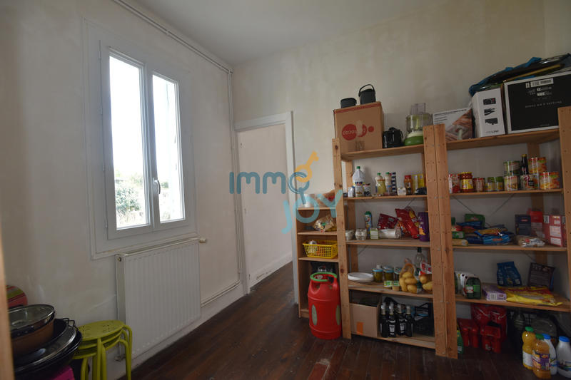 Maison - 212 m² - 8 pièces