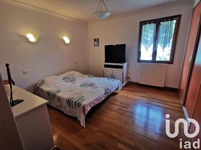 Maison - 150 m² - 4 pièces