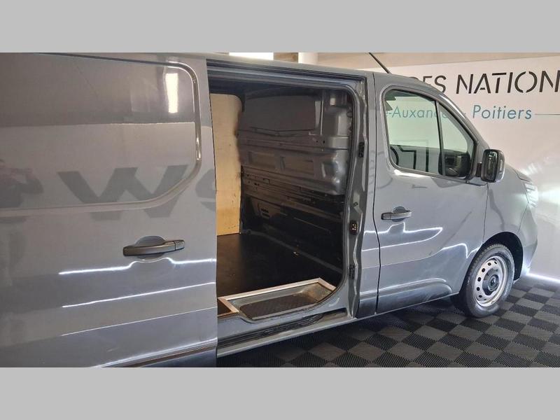 Renault Trafic Fourgon Fgn L2h1 3000 Kg Blue Dci 130 Confort