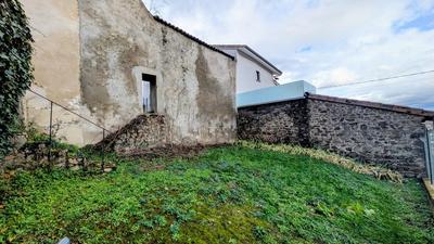 Maison en pierre - 66 m² - 2 pièces