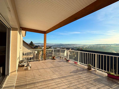 Maison - 149 m² - 5 pièces