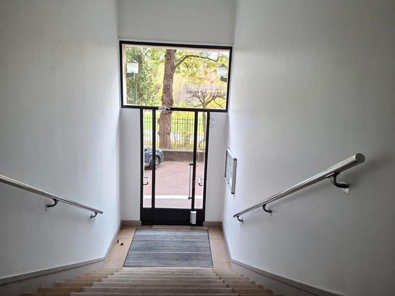 Appartement - 117 m² - 6 pièces