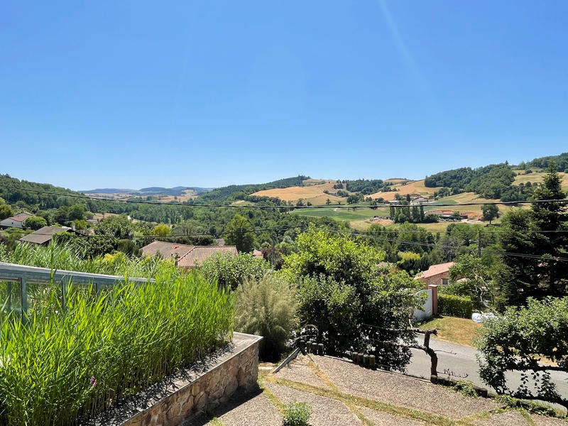 Maison - 228 m² - 7 pièces