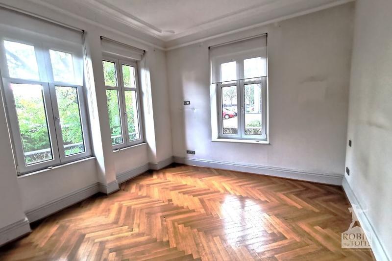 Appartement - 139 m² - 4 pièces