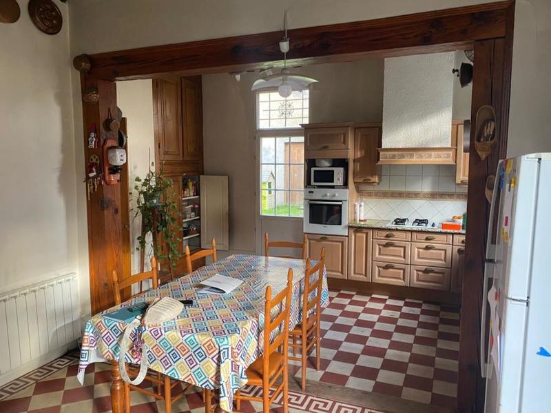 Maison - 720 m² - 10 pièces